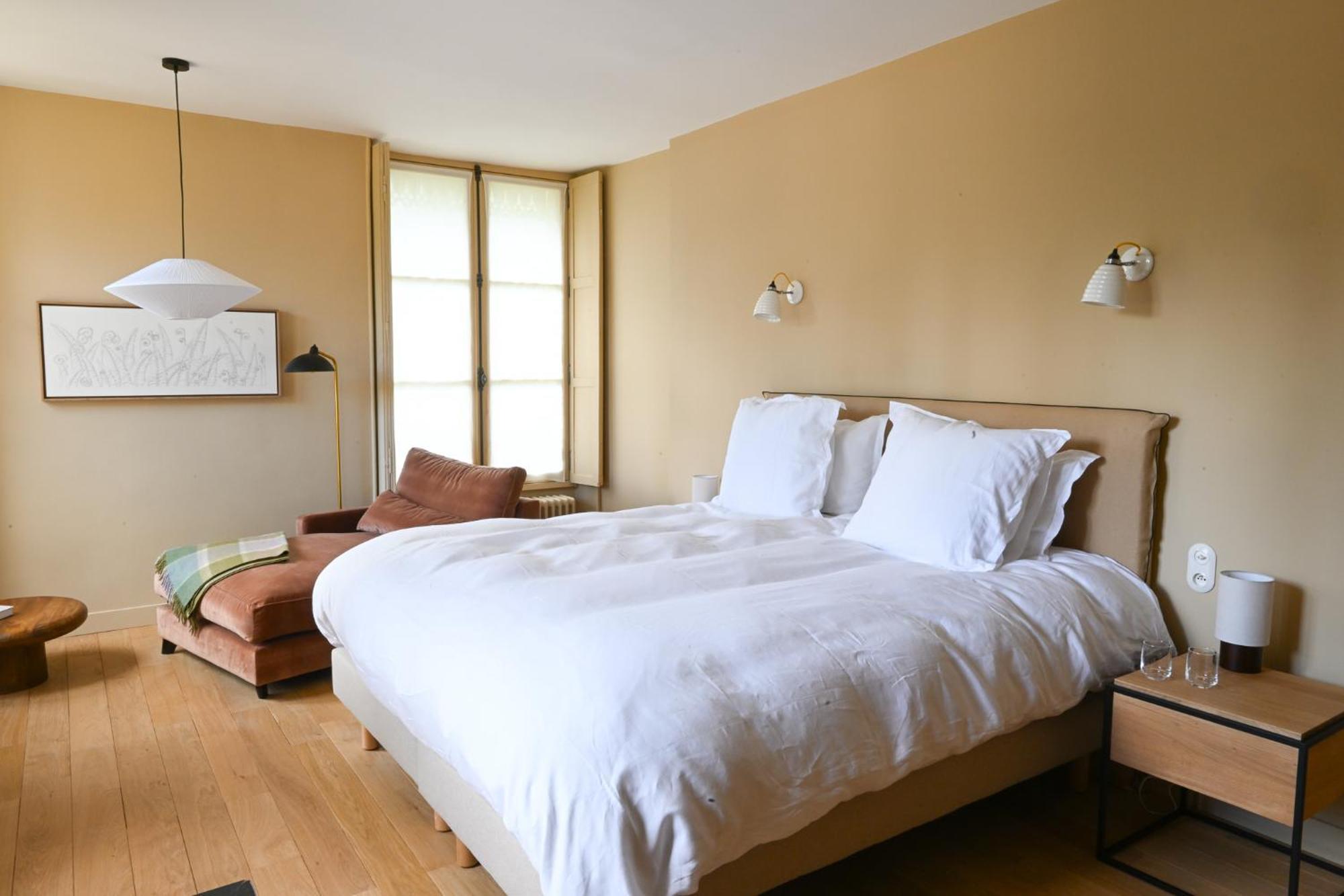 Hotel Les Pres Saint-Hilaire-le-Chatel المظهر الخارجي الصورة