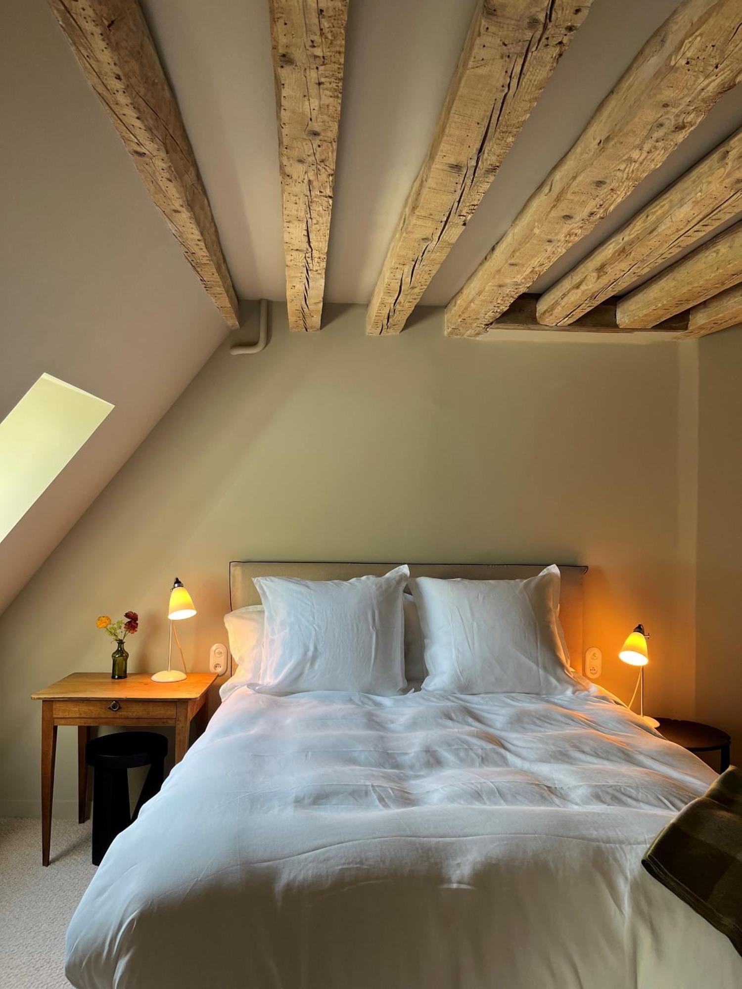 Hotel Les Pres Saint-Hilaire-le-Chatel المظهر الخارجي الصورة